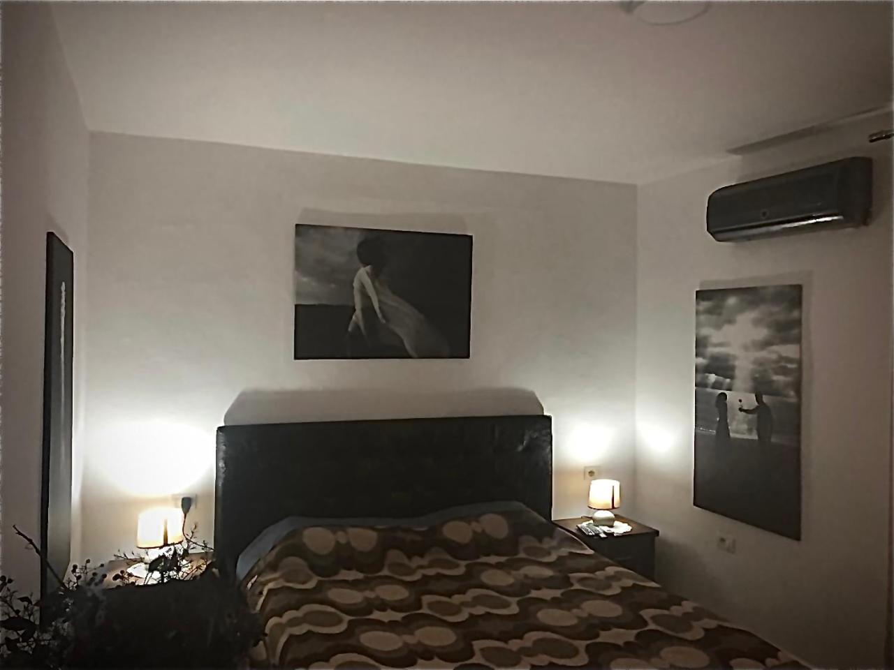 Cozzy Cottage, In Center Of Tirana Exterior photo