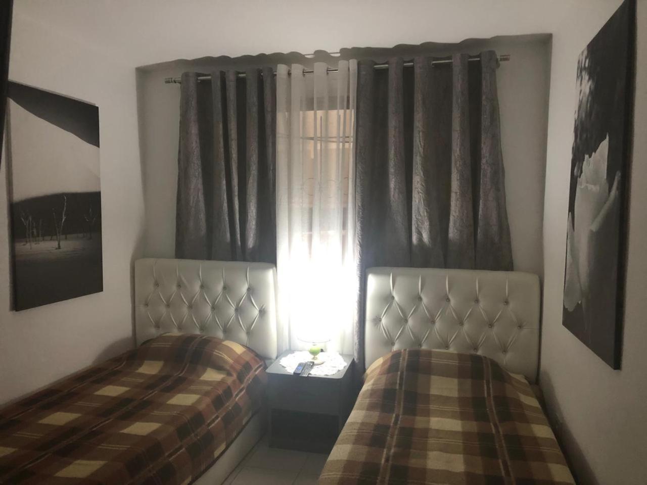 Cozzy Cottage, In Center Of Tirana Exterior photo